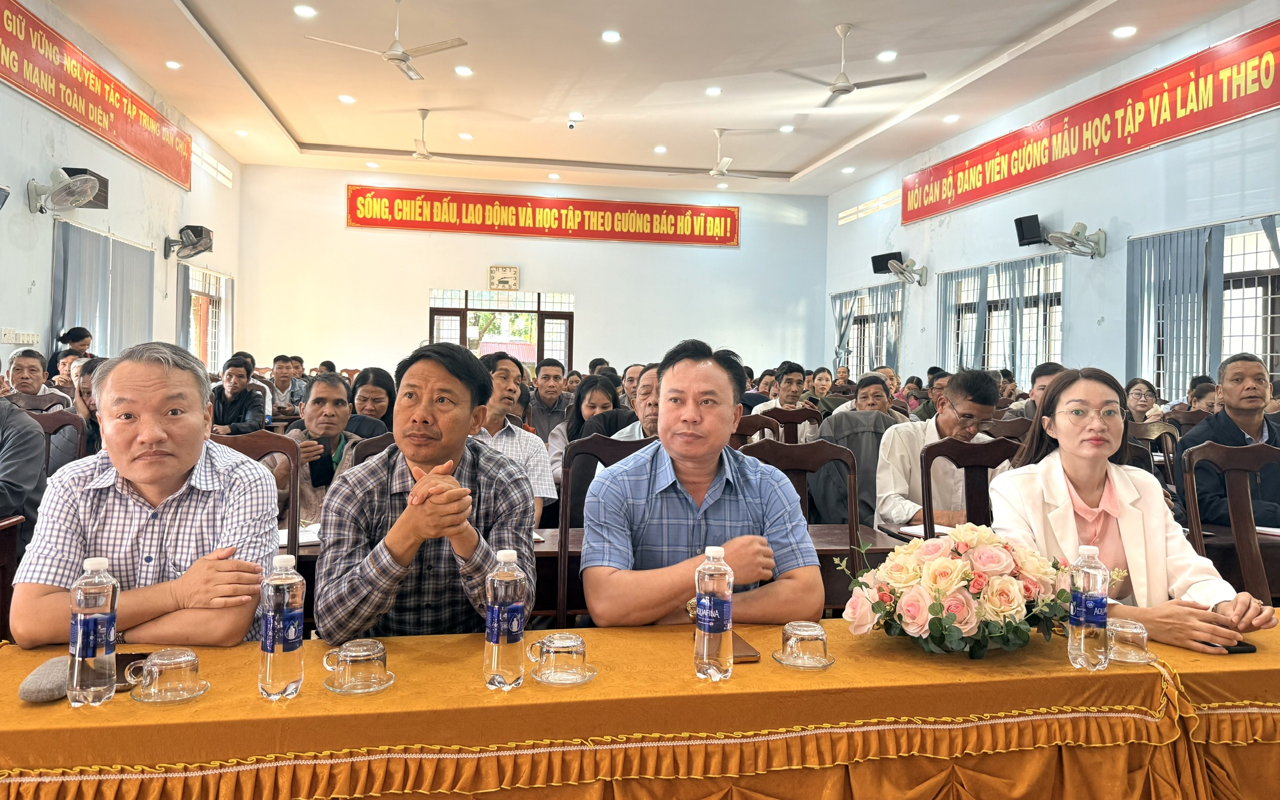 Khai giảng lớp bồi dưỡng lý luận chính trị và nghiệp vụ cho cán bộ Mặt trận cơ sở năm 2025